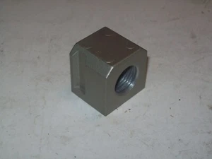 SMC E400-F04 ADATTATORE PER TUBAZIONI MODULARE 1/2" FILETTATURA G P5325 - Foto 1 di 4