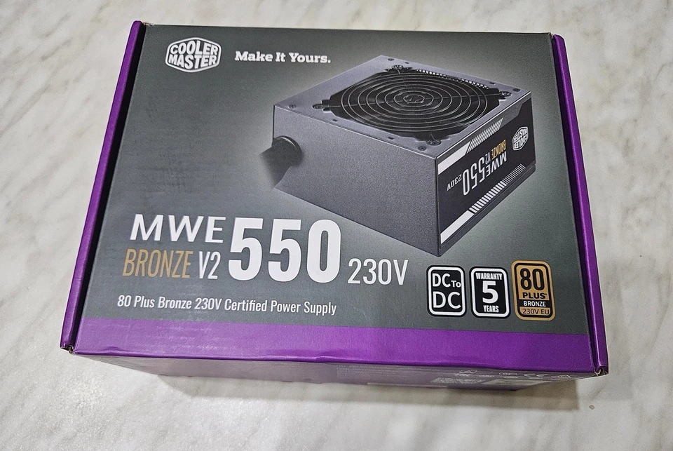 Cooler Master MWE 550 V2 550W 80 Plus Bronze EU 230V Alimentatore - Immagine 1 di 4