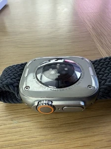 Apple Watch Ultra 1st Generation GPS & Cellular 49mm - Titanium - Very Good - Photo 1 sur 17
