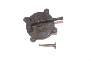 Antique Lauson Engine Model UA-800 * VERTICAL FLY BALL GOVERNOR COVER LID * Part - Picture 1 of 9