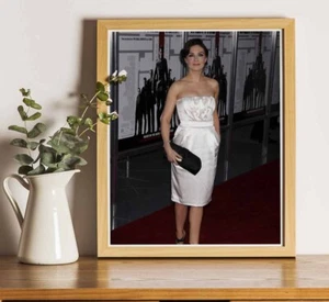 Carice van Houten : 10"x8" Professional Photo - Picture 1 of 2