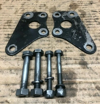 Yamaha CS3 200 Engine Mounts / Brackets - Изображение 1 из 2