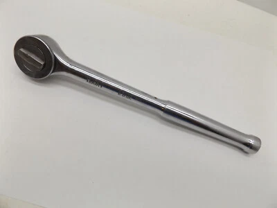 HUSKY 24202 RATCHET WRENCH 1/2" DRIVE WITH QUICK RELEASE VERY NICE - Image 1 of 4