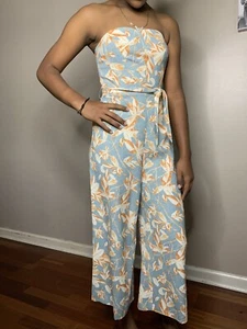 H&M Floral Palm Strapless Jumpsuit Romper One Piece Suit Wide Leg Womens Sz 2 - Picture 1 of 8