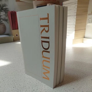 A TRIDUUM SOURCEBOOK, VOLS I-III - J. Halmo and F. Henderson, eds. - 1996 - Picture 1 of 15