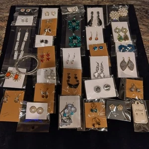 30+ Pair Vintage-Now Rhinestone Crystal Bling Pierced Earrings Lot-All Wear EL4 - Picture 1 of 22