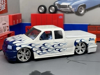 1997-2003 Ford F-150 Show Truck Slammed Custom White With Blue Flames 1/64 - Image 1 of 4