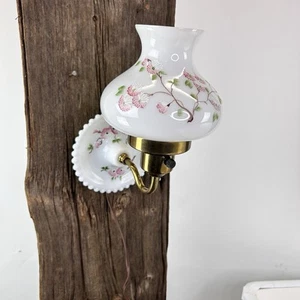 Vintage Brass Hand Painted Floral Milk Glass Wall Sconce Light Fixture - Corded - Picture 1 of 13