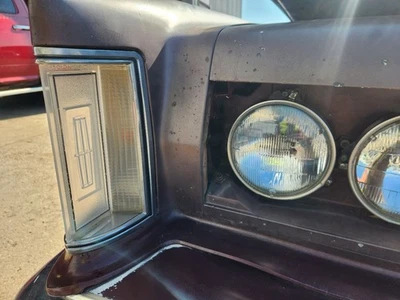 Luz de estacionamiento/esquina derecha pasajero compatible con 77-79 Lincoln Mark Series 1257411 Foto 1 de 4