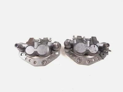 Par de pinzas de freno delanteras izquierda y derecha Kawasaki Ninja ZX600 ZX600A 1986 86 Foto 1 de 4