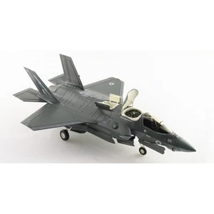 Hobby Master 1:72 F-35B Lightning II ZM149/015 HMS Prince of Wales 207 - HA4617 - Picture 1 of 4