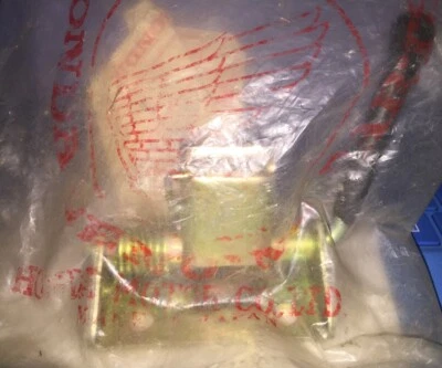 *1EA OEM HONDA ASIENTO PESTILLO C70 PASAPORTES 1980 A 1983 77230-174-670 (325Q) Foto 1 de 2