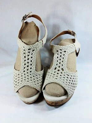 Sandalia de tela tejida Jelly Pop Ariel cuña de corcho para mujer talla 11M  Foto 1 de 4