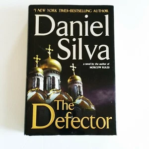 The Defector (Gabriel Allon Novels) by Daniel Silva Hardcover Book 2009 - Picture 1 of 3