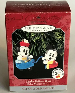 Disney HALLMARK Make Believe Barco Mickey Minnie Navidad Recuerdo Adorno NUEVO - Imagen 1 de 1
