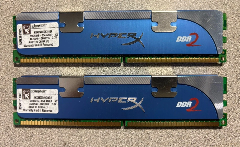 Kingston HyperX 4GB 1066 MHz DDR2 SDRAM Memory (KHX8500D2K2) (2x2GB modules) - Image 1 of 3