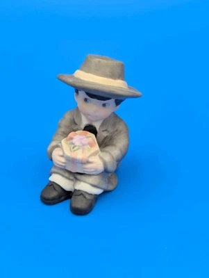 Pretty as a Picture Boy Sitting Holding Gift 1999 NBM Banner Studios  538493 - Image 1 of 4