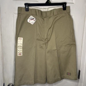 Dickies Multi Pocket Shorts Size 36 Scotchgard Stain Release New With Tags Brown - Picture 1 of 7