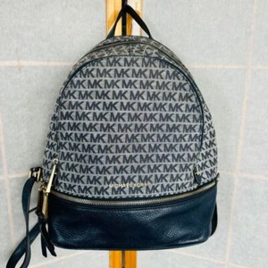 Michael Kors Rucksack Rhea Medium Logo Jacquard Blau Pebble Leder - Bild 1 von 16