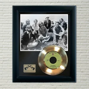 Doobie Brothers Listen To The Music" Framed 45 Gold Record Display - Picture 1 of 4