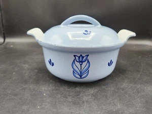 Holland Blue Floral Tulip Cast Iron Casserole Dish - Picture 1 of 13
