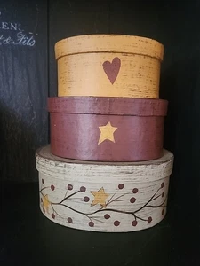 Vintage Country Primitives 3 Stacking & Nesting Boxes Star Heart Berry Garland - Picture 1 of 10