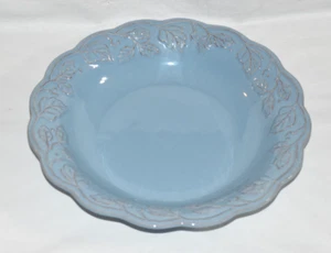 Longaberger Vintage Vine 13.25" Large Pasta Serving Bowl Mist Blue - NICE! - Picture 1 of 4