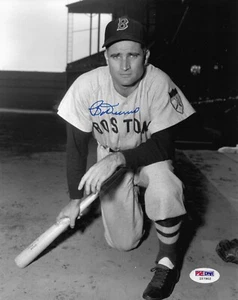 Bobby Doerr Boston Red Sox Signed 8x10 Photo Autographed PSA/DNA COA 02 - Picture 1 of 2