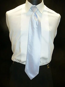 Corbata Pretied USADA - AZUL CIELO N812 - Imagen 1 de 1