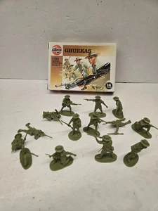 Unbemalte Air Fix Ghurkas Modell Soldaten Figuren Serie 2 -1:32 - Bild 1 von 12