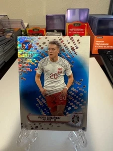 Piotr Zielinski 2024 Topps Pristine Soccer Blue Pulsar /75 Poland - Picture 1 of 2
