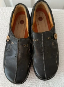 Woman’s Structured Black shoes 9W- $24.91 - Picture 1 of 3