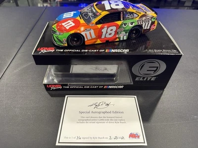 Kyle Busch #18 2020 autografiado M&Ms Darlington Elite 1/24 NASCAR diecast Foto 1 de 4