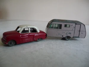 MATCHBOX LESNEY 23c BLUEBIRD DAUPHINE CARAVAN WITH WINDOWS - VERY RARE - Picture 1 of 12