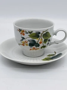 Vintage  MITTERTEICH TEA CUP AND SAUCER  - MADE IN BAVARIA GERMANY - Picture 1 of 7