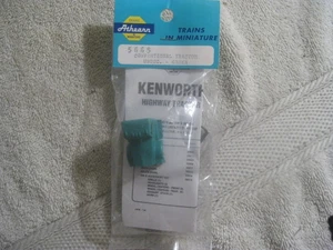 ATHEARN # 5665 undecorated CONVENTIONAL SEMI TRACTOR TRUCK KIT~ HO SCALE - Picture 1 of 4