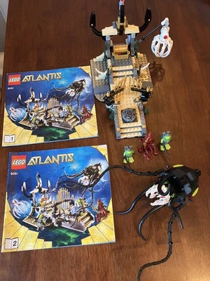 LEGO ATLANTIS: Gateway of the Squid - Set 8061  100% Complete   - Image 1 of 4