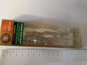 NORIES KUWASE SHAD D62SP - WHITE CHART - MADE IN JAPAN - Imagen 1 de 3