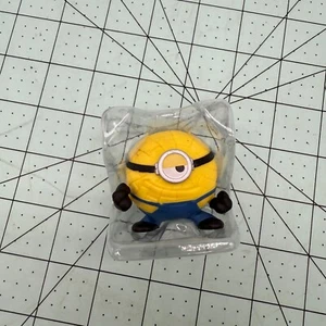 Despicable Me 4 Mini Misterio Serie 1 Figura Mega Minion Jerry CHASE Nuevo Abierto - Imagen 1 de 5