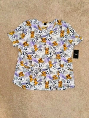 Blusa Médica Scrubstar Disney El Rey León Joven Simba Piel Floral Enfermera Uniforme Foto 1 de 2