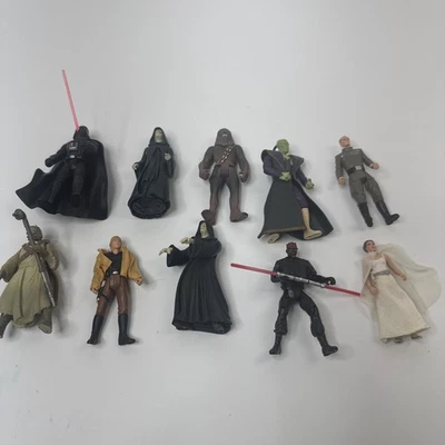 Star Wars Power of the Force 10 Action Figure Lot: Leia , Darth , Maul , Dart - Image 1 of 4