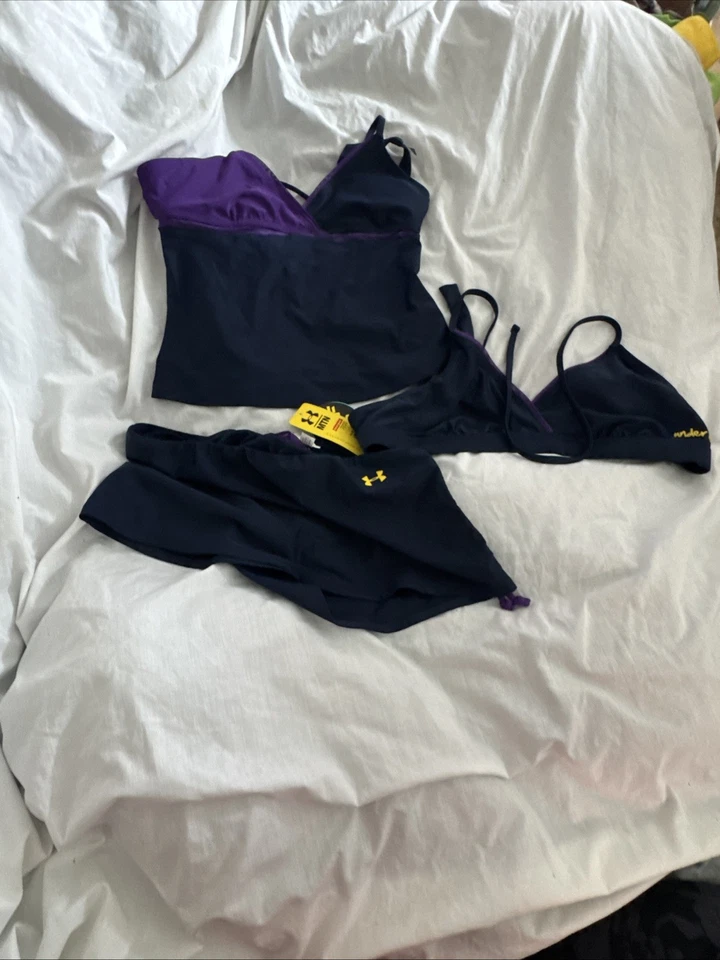 Conjunto de bikini Under Armour de 3 piezas con camisa para mujer talla mediana púrpura traje de baño Foto 1 de 4