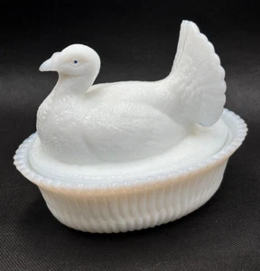 VTG Milk Glass Turkey on Nest Lidded Candy Dish trinket Dish Indiana Glass Co - Picture 1 of 10