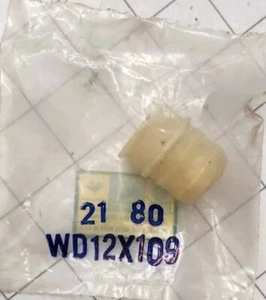 WD12X109 GE Plug - Picture 1 of 2