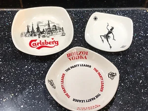 CARLSBERG Plate + Borzoi Vodka + Dancing Figure - Ashtrays By Wade - Picture 1 of 2