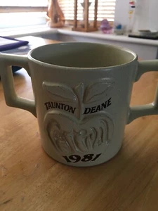 Taunton Deane Festival 1981 Two Handle Mug. - Picture 1 of 7