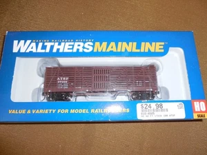 HO SCALE TRAIN WALTHERS MAINLINE 40' STOCK CAR SANTA FE 27166 ATSF NIB 910-4505 - Picture 1 of 9