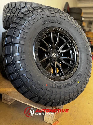4) 17x9 Fuel D679 Rebel BlackWheels 35" pneus Kenda RT 5x5 Jeep Gladiator JT - Imagem 1 de 4