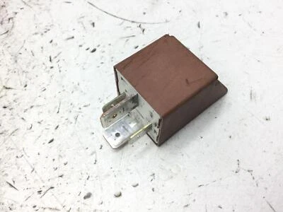 Relé 'Start 12V 80A Piaggio Liberty 4T 3V Lem 150 2013 2015 M73500 Foto 1 de 4