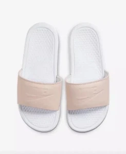 Nike Women’s Benassi JDI One of One💥Sz 7 White/Pink Slide Sandals💥New - Picture 1 of 2